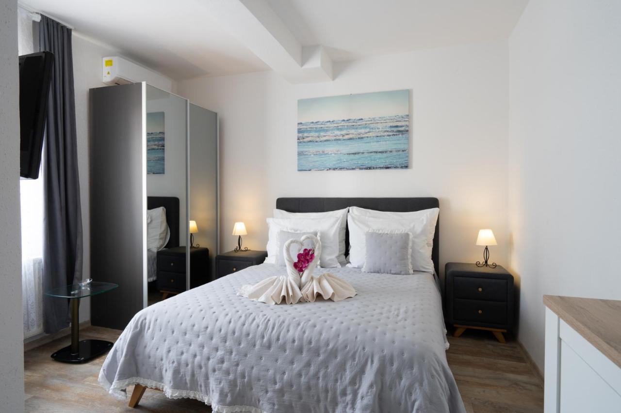 Irene Bed & Breakfast Tisno Esterno foto